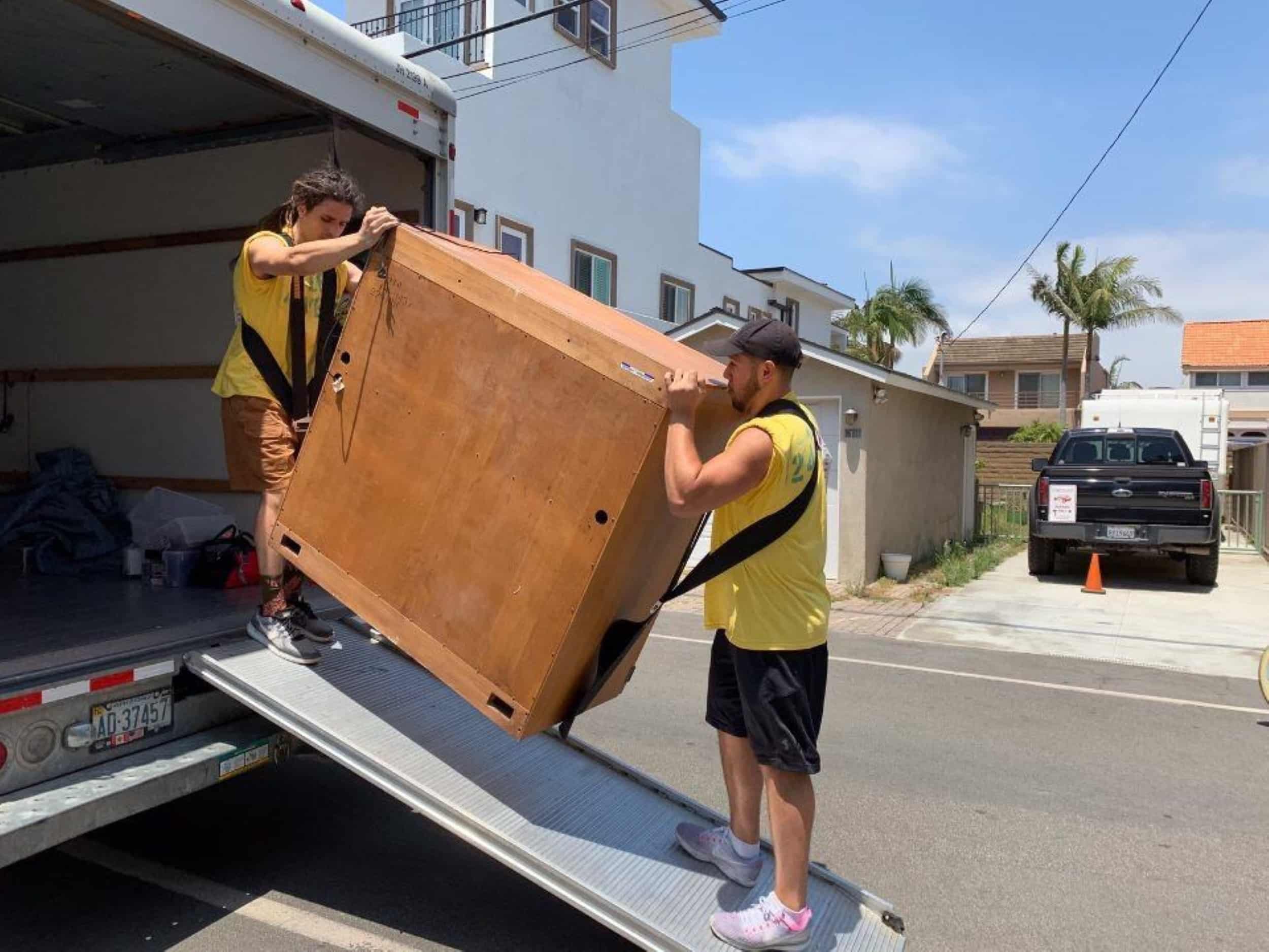 Get Stress-Free Long Distance Moving Assistance in Rancho Mirage Relocate with Confidence: Long Distance Movers in Rancho Mirage, CA